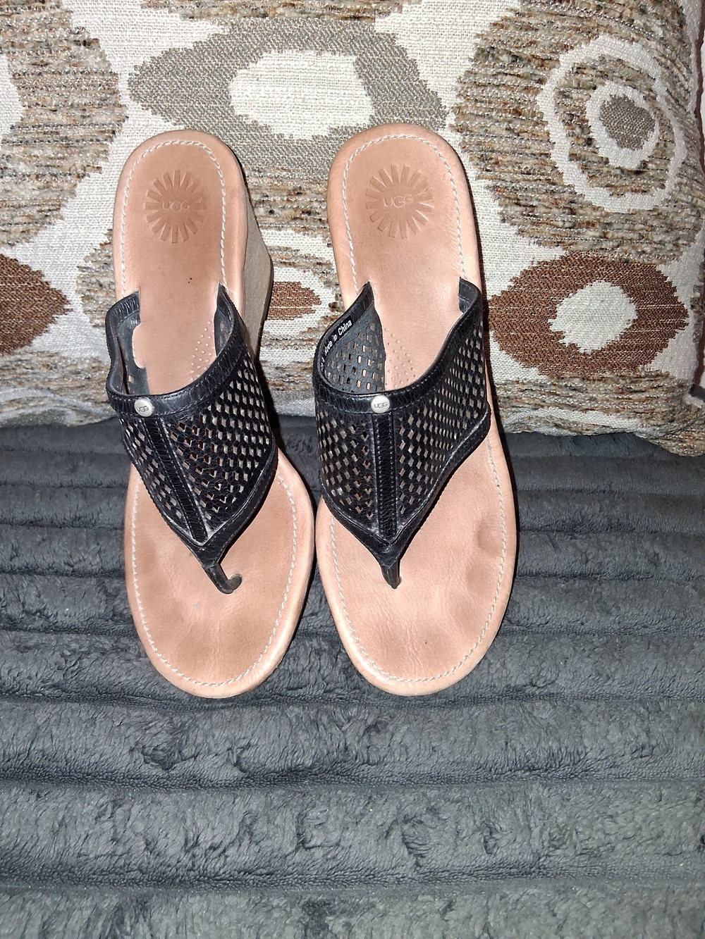 UGG Black Leather Perforated Wedge Thong Sandals